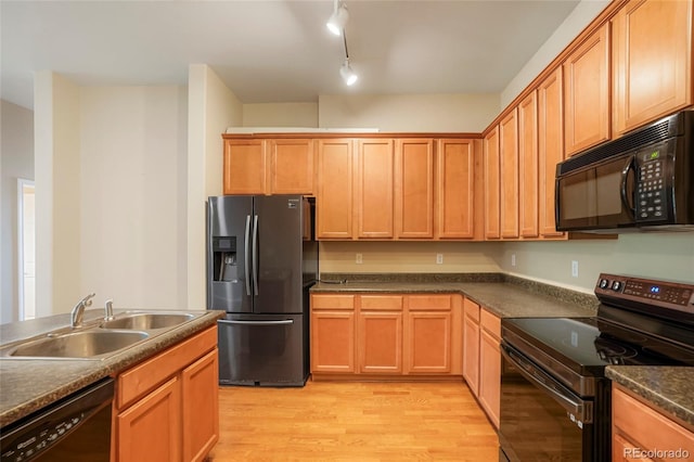 8467 Canyon Rim Cir Unit 302, Englewood, CO 80112 - photo 3