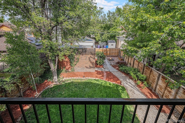 726 S Corona St, Denver, CO 80209 - view of yard