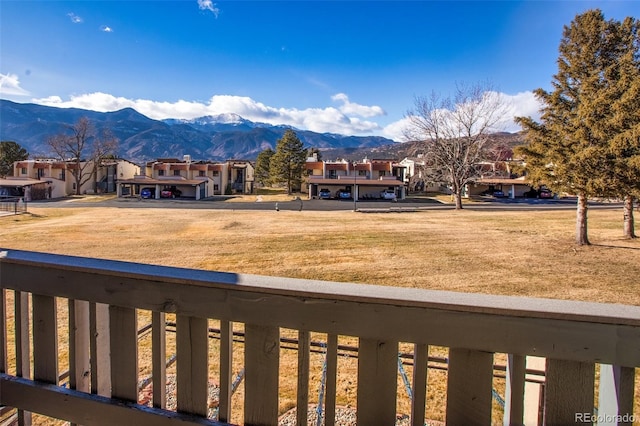 view of yard with a mountain view