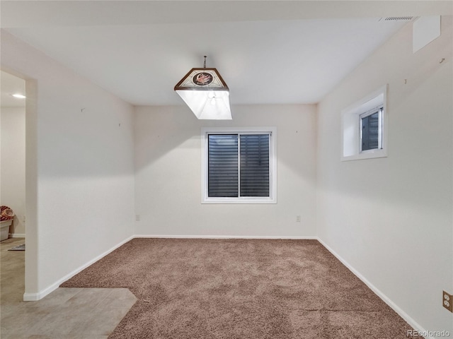 view of carpeted spare room