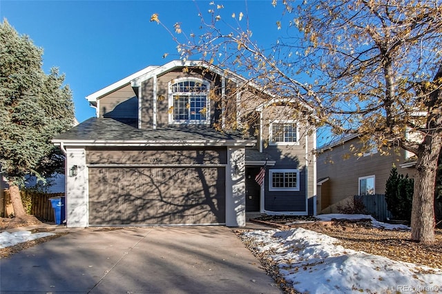 view of front property featuring a garage