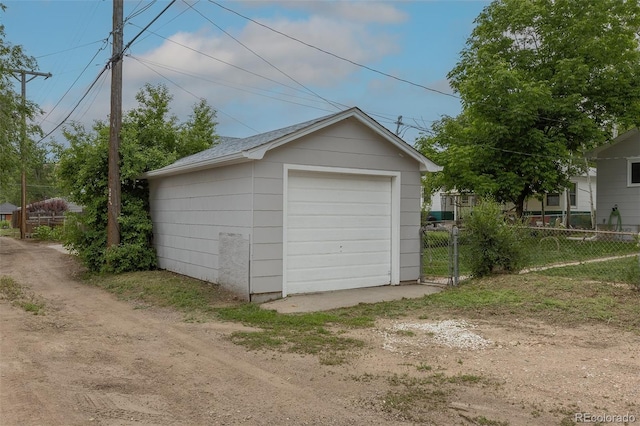 3256 S Ogden St, Englewood, CO 80113 - detached garage with driveway
