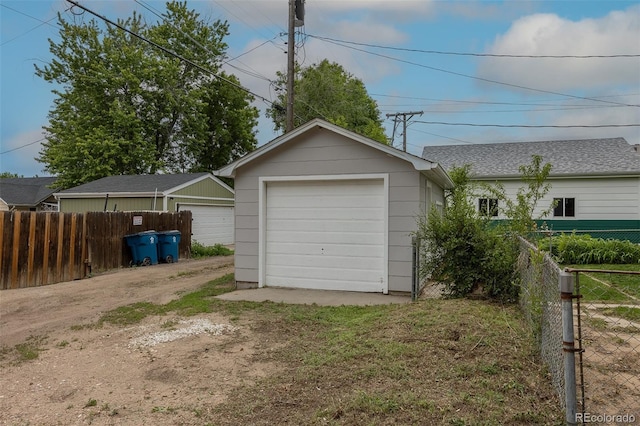 3256 S Ogden St, Englewood, CO 80113 - detached garage with driveway
