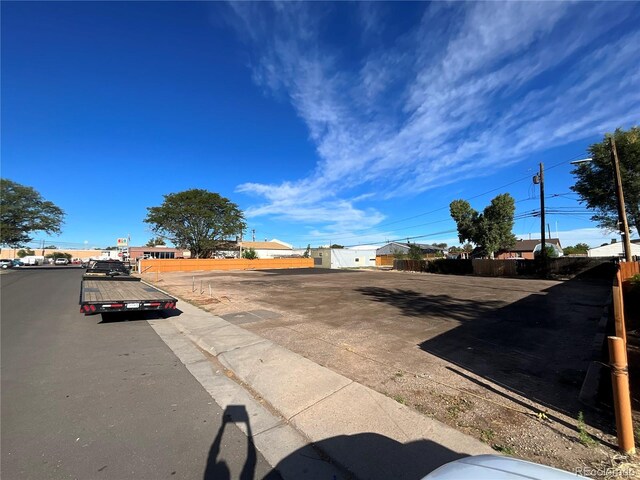 6641 E 73rd Pl, Commerce City, CO 80022 - photo 3
