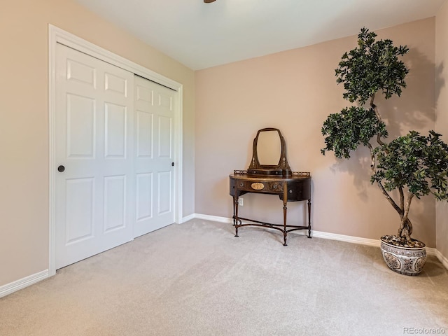 6577 S Waco Way, Aurora, CO 80016 - bedroom featuring carpet flooring and a closet