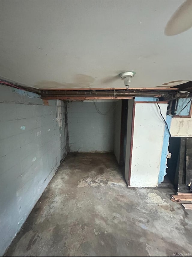 3341 S Canosa Ct, Englewood, CO 80110 - view of unfinished below grade area