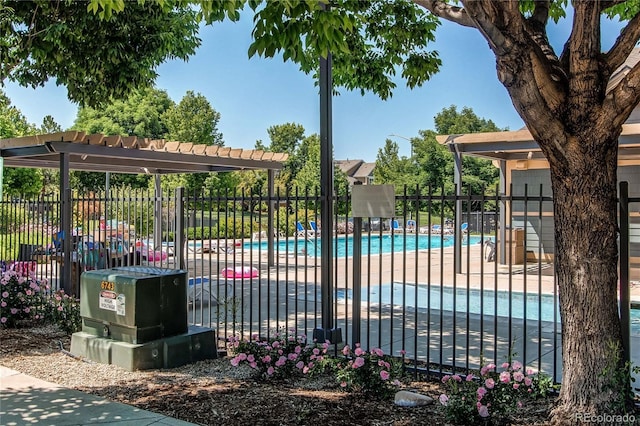 804 Summer Hawk Dr Unit 3202, Longmont, CO 80504 - view of community pool