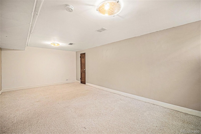 2526 W 39th Ave, Denver, CO 80211 - carpeted empty room featuring a smoke detector and baseboards