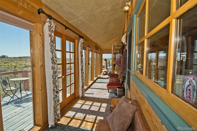 view of sunroom / solarium