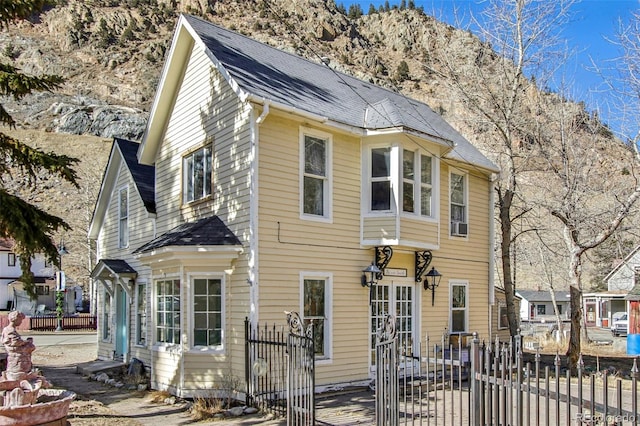 view of front facade with a mountain view