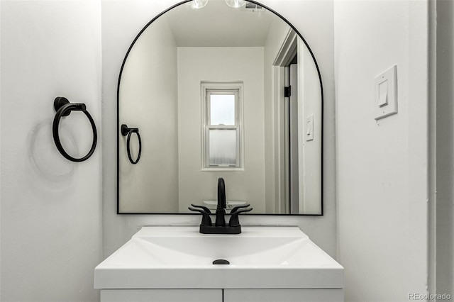 1000 Worchester St, Aurora, CO 80011 - bathroom featuring vanity