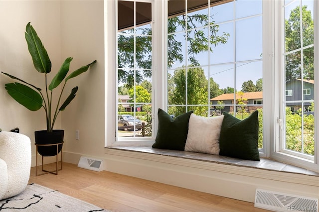 6097 S Jackson St, Centennial, CO 80121 - view of sunroom / solarium