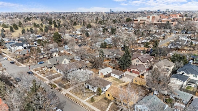 bird's eye view with a residential view