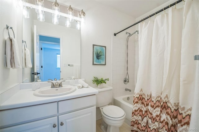 8884 Miners St, Highlands Ranch, CO 80126 - full bath with vanity and shower / bath combo with shower curtain