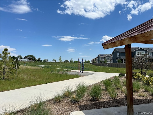 515 176th Ave, Broomfield, CO 80023 - view of community with a residential view