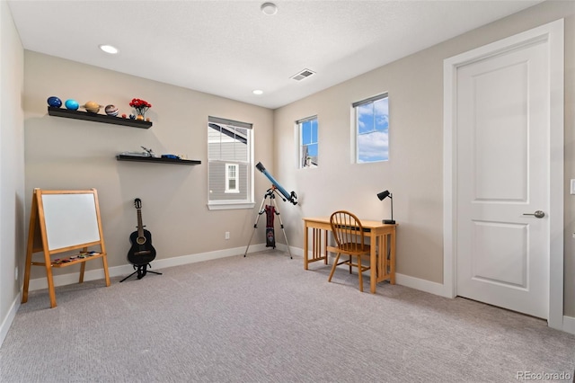 workout room featuring baseboards, recessed lighting, carpet, and visible vents
