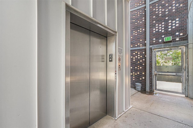 2530 Lawrence St Unit Ra301, Denver, CO 80205 - view of home's community featuring a high ceiling