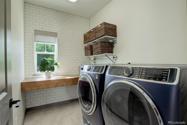 23451 E Rockinghorse Pkwy, Aurora, CO 80016 - laundry area with independent washer and dryer and tile patterned floors
