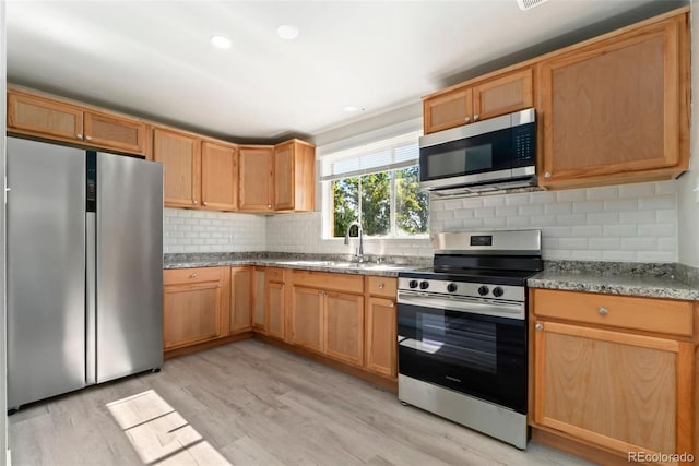 3327 Krameria St Abc, Unit Abc, Denver, CO 80207 - photo 4