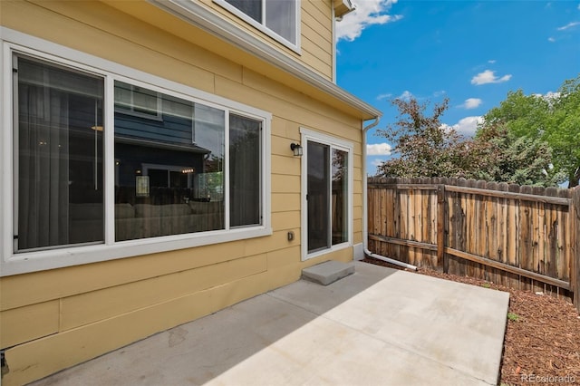 5302 Canadian Rose Vw, Colorado Springs, CO 80916 - view of patio