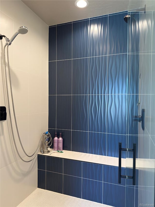 734 Flamecrest Dr, Fruita, CO 81521 - full bathroom featuring tile walls and tiled shower