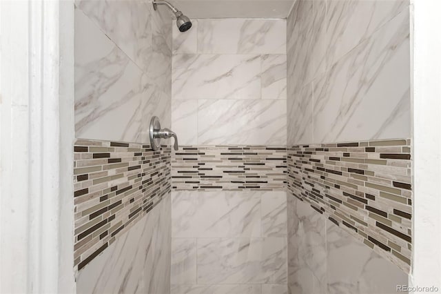 1151 Revere St, Aurora, CO 80011 - detailed view of tiled shower