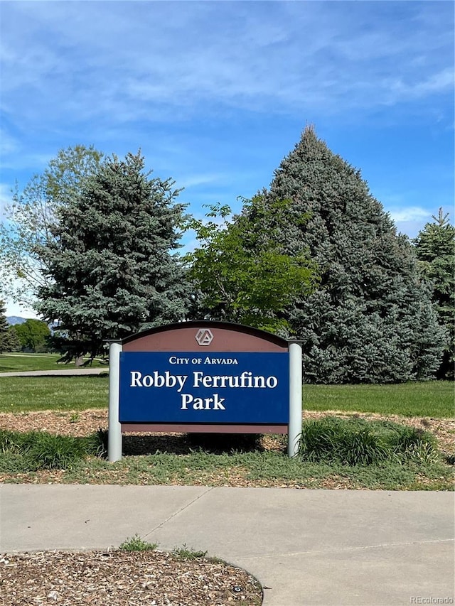 7552 Garland St, Arvada, CO 80005 - view of community / neighborhood sign