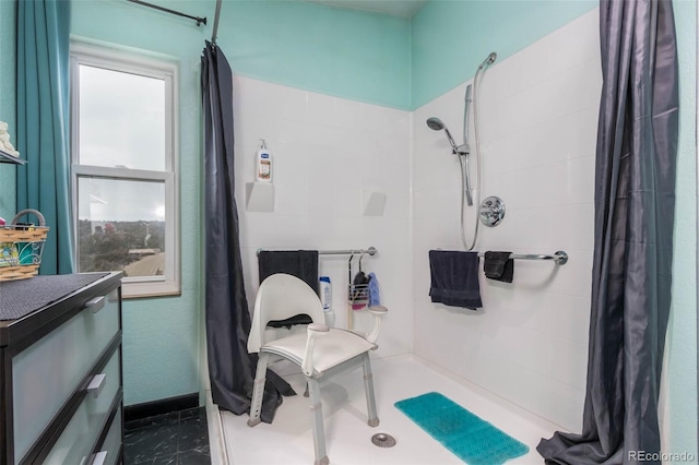 bathroom featuring curtained shower