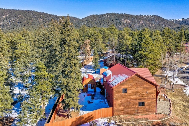 birds eye view of property featuring a mountain view