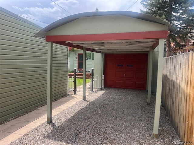 40 Bronk St, Monte Vista, CO 81144 - view of parking featuring a detached garage