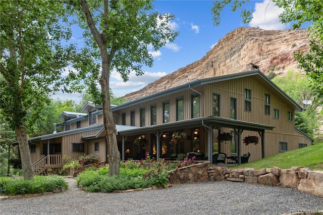 view of front of house with a mountain view