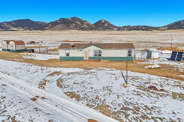 property view of mountains