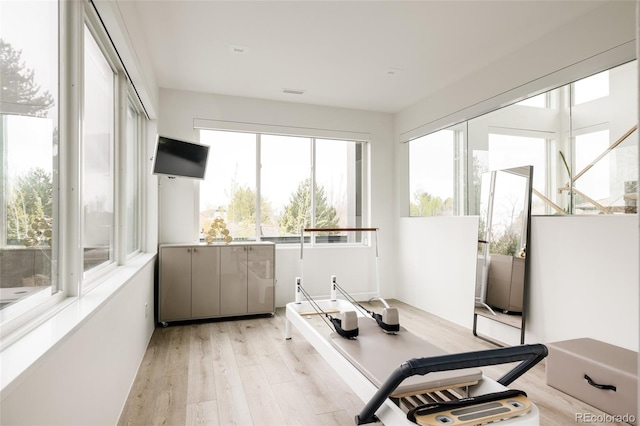 140 S Glencoe St, Denver, CO 80246 - view of sunroom / solarium