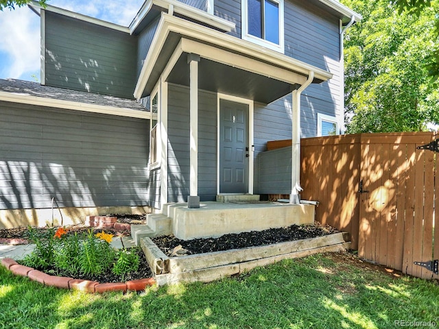 453 Arden Cir, Highlands Ranch, CO 80126 - doorway to property featuring covered porch