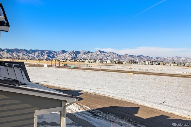 property view of mountains