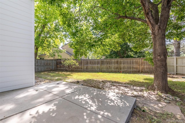 2640 Overlook Dr, Broomfield, CO 80020 - fenced backyard featuring a patio area