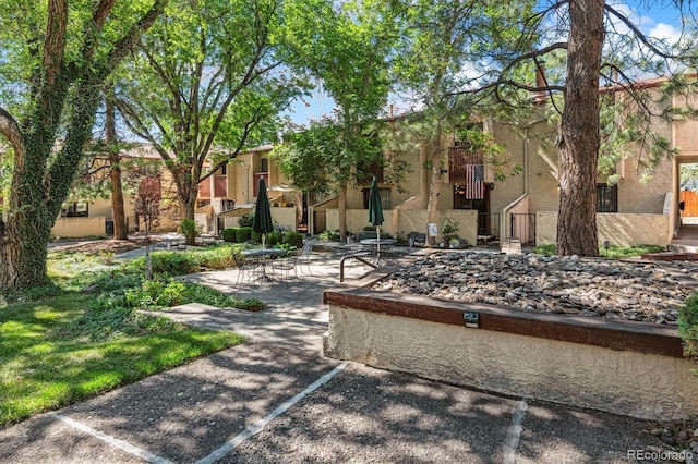 1060 S Parker Rd Unit 25, Denver, CO 80231 - surrounding community