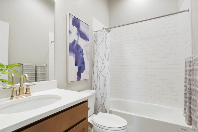 21209 E 62nd Ave, Aurora, CO 80019 - full bath featuring vanity and shower / bath combination with curtain