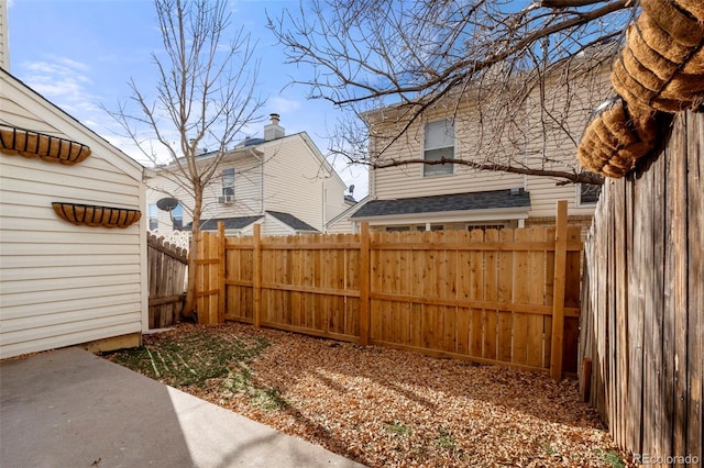 view of yard with a patio area