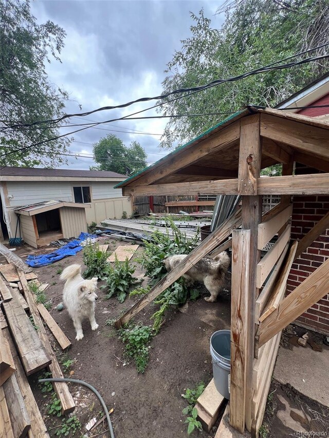 1900 Quebec St, Denver, CO 80220 - view of yard