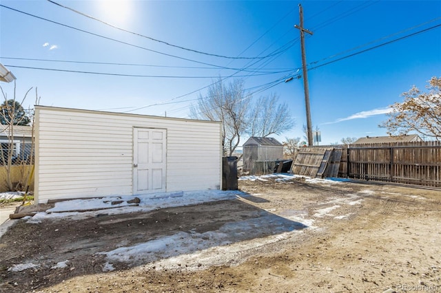 view of outbuilding