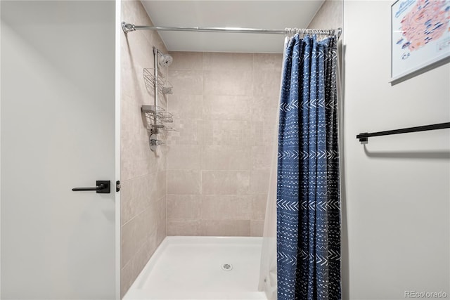 1898 S Bannock St Unit 202, Denver, CO 80223 - full bath with tiled shower