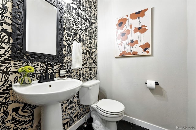 1325 W 112th Ave Unit B, Westminster, CO 80234 - bathroom featuring wallpapered walls and tile patterned floors