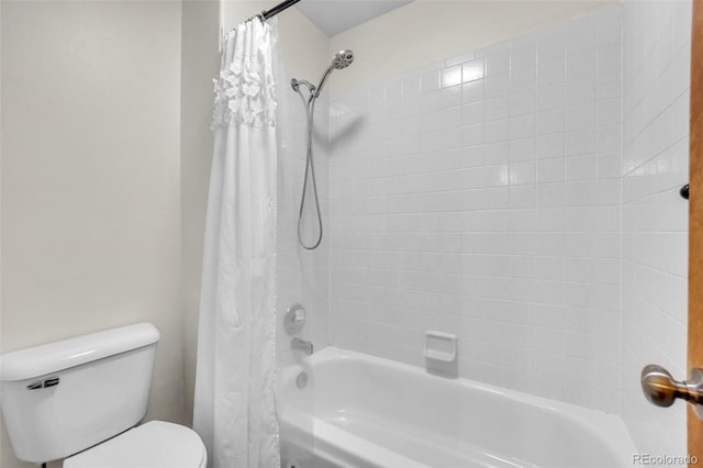 11640 Cranston Dr, Peyton, CO 80831 - full bathroom featuring toilet and shower / tub combo with curtain