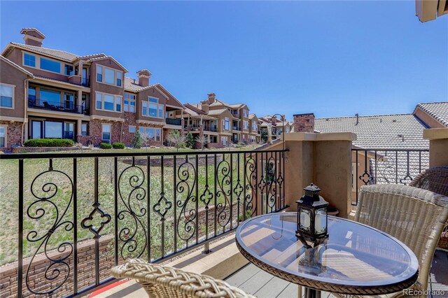 9546 Firenze Way, Highlands Ranch, CO 80126 - balcony with a residential view