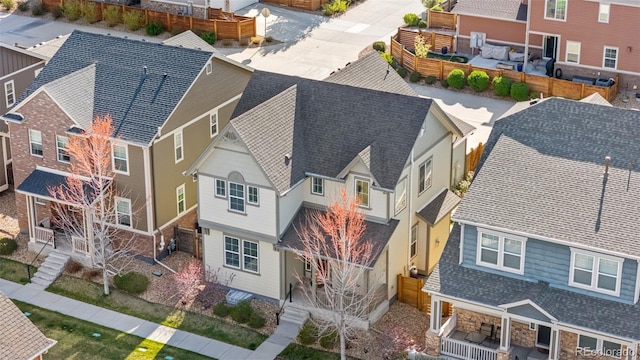 birds eye view of property featuring a residential view