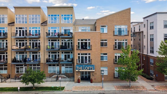 7240 W Custer Ave Unit 303, Lakewood, CO 80226 - view of apartment building / complex