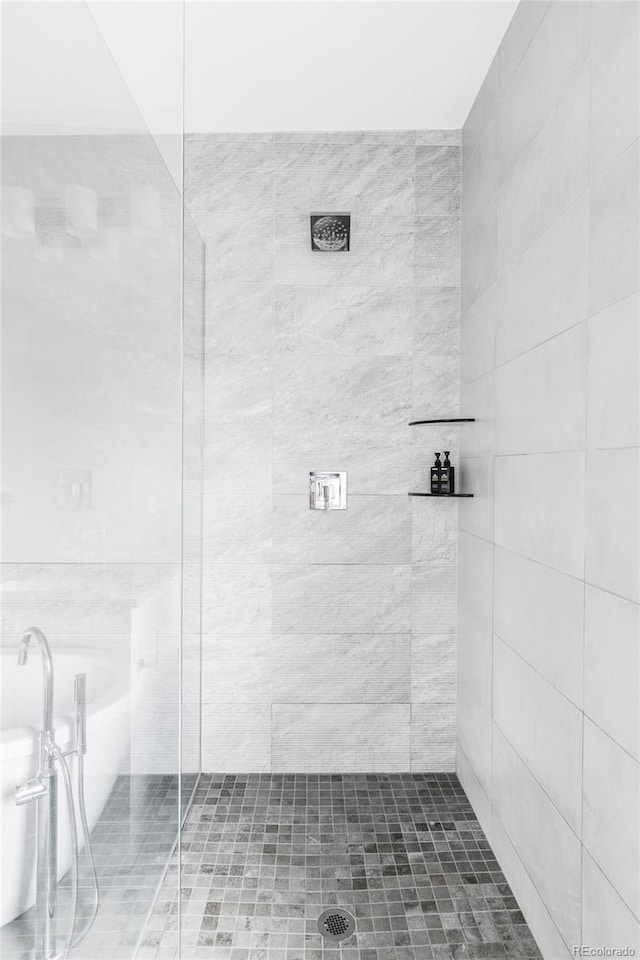 3156 W 20th Ave, Denver, CO 80211 - full bathroom with a tile shower