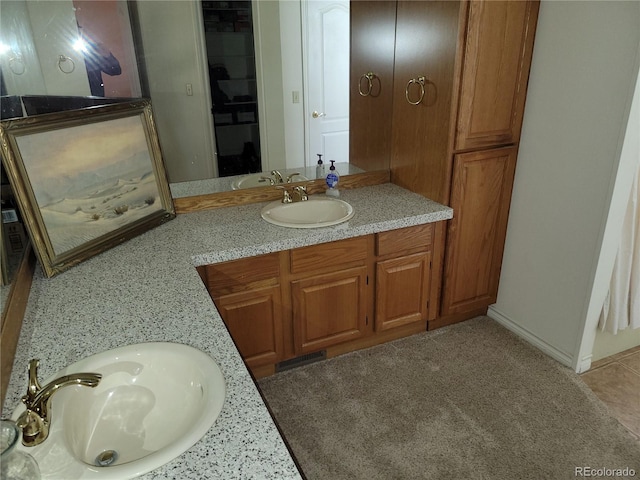 2619 S Iris Ct, Lakewood, CO 80227 - bathroom featuring vanity