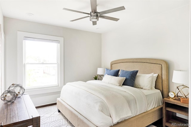 bedroom featuring ceiling fan